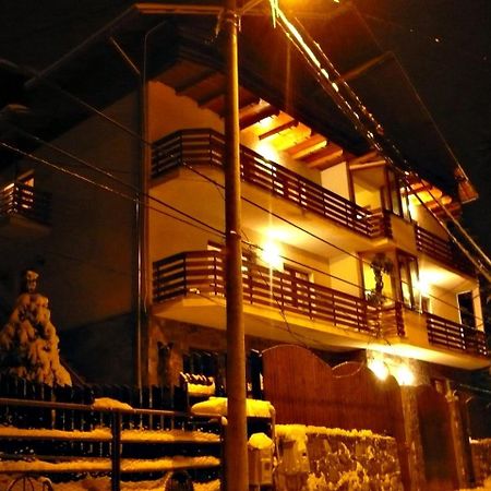 Pension Casa Soarelui 锡纳亚 外观 照片